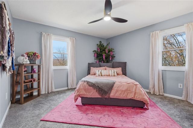 7018 Franklin Road, Seven Fields Boro, PA 16046