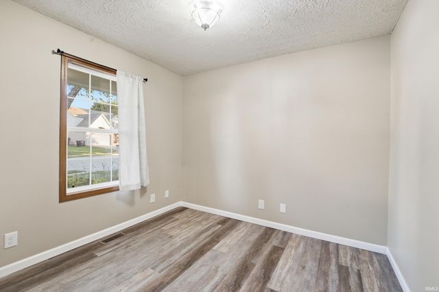 3311 Crosspoint Court S, Lafayette, IN 47909