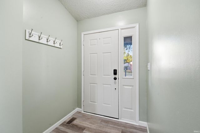 3311 Crosspoint Court S, Lafayette, IN 47909
