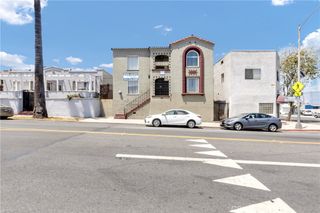 1211 Magnolia Avenue, Long Beach, CA 90813