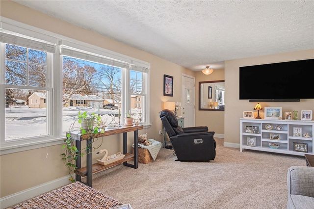 198 Kirk Road, Greece, NY 14612