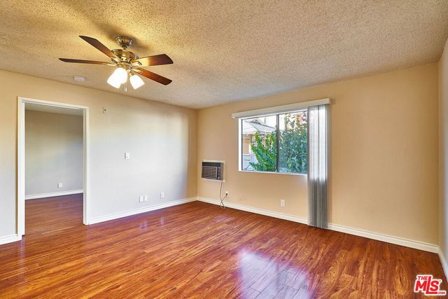 820 S St Andrews Place 203, Los Angeles, CA 90005