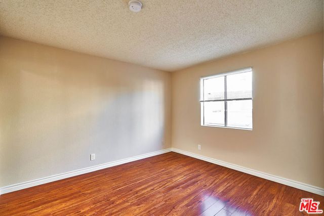 820 S St Andrews Place 203, Los Angeles, CA 90005