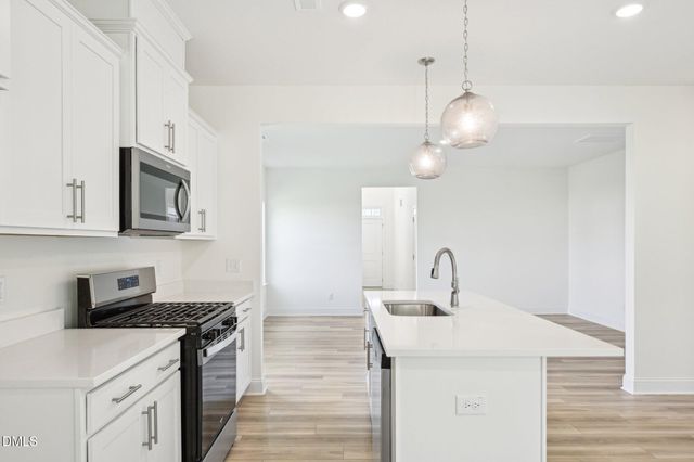1537 Briar Brook Lane, Zebulon, NC 27597