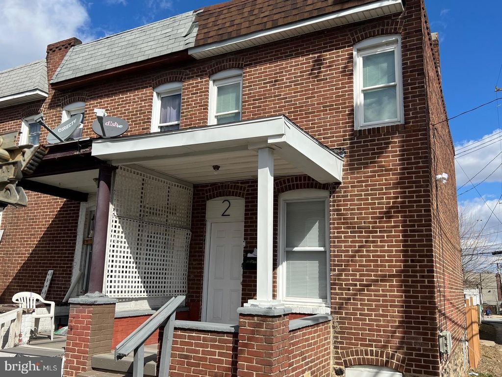 Image 1 of property listing at 2 W JEFFREY, Baltimore, MD 21225