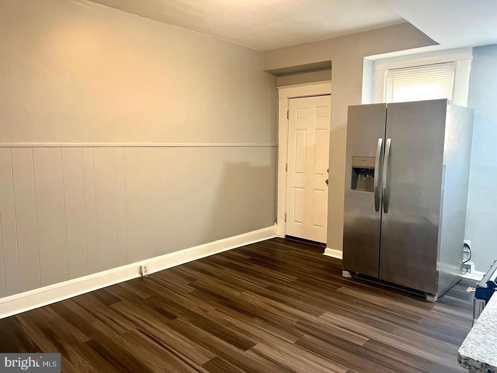Image 4 of property listing at 2 W JEFFREY, Baltimore, MD 21225