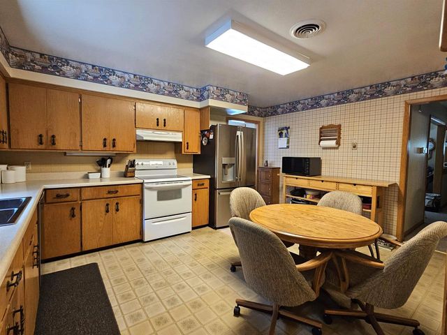 N5847 County Road D, Princeton, WI 54968