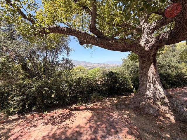 645 Woodbury, Glendale, CA 91206