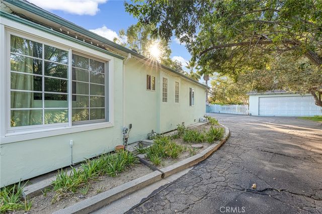 645 Woodbury, Glendale, CA 91206