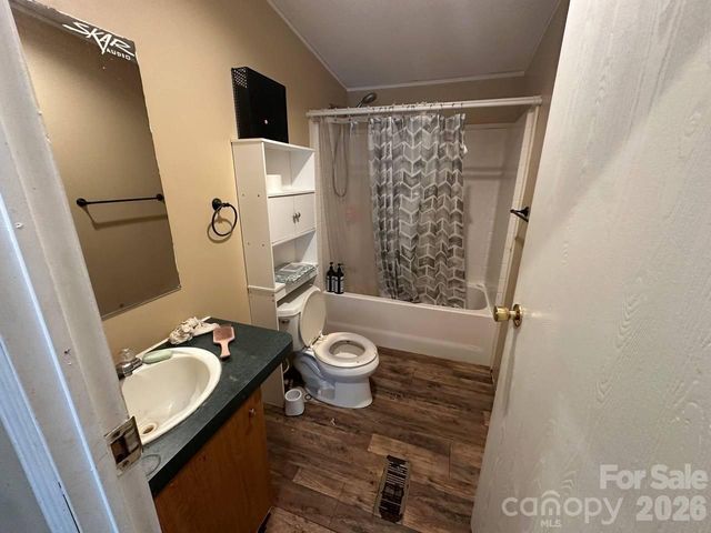 5100 Flay Road, Lincolnton, NC 28092