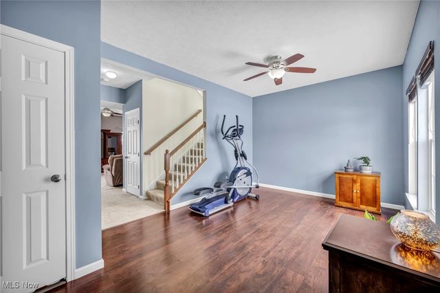 6245 W Breezeway Drive, North Ridgeville, OH 44039