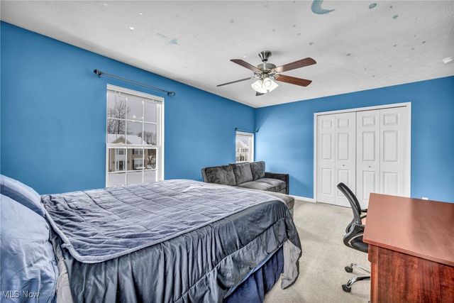 6245 W Breezeway Drive, North Ridgeville, OH 44039