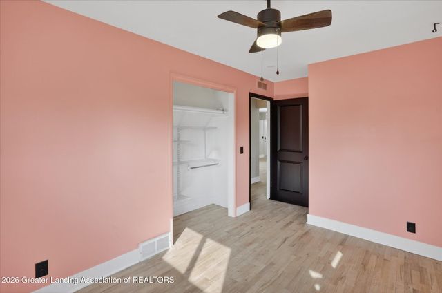 5816 Beuna Parkway, Haslett, MI 48840