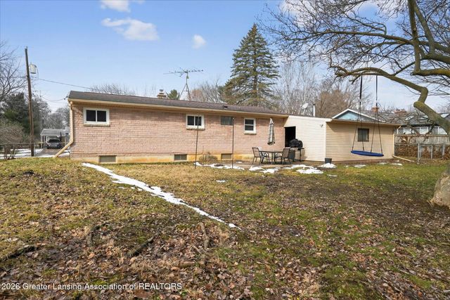 5816 Beuna Parkway, Haslett, MI 48840
