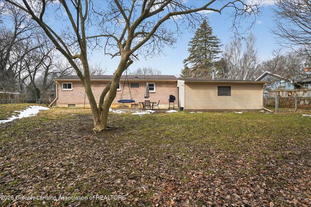 5816 Beuna Parkway, Haslett, MI 48840