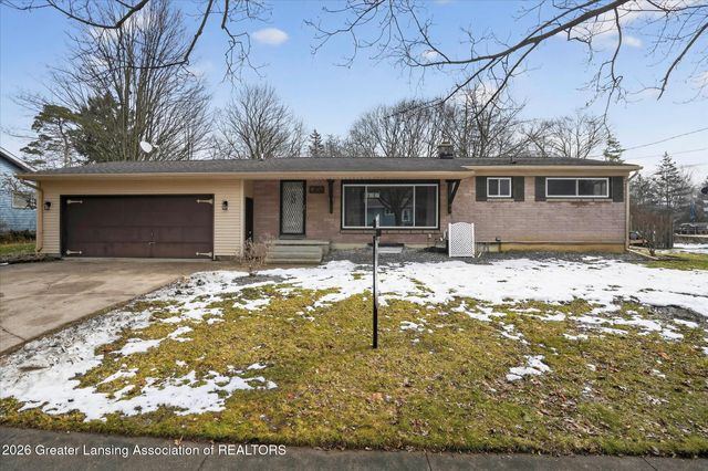 5816 Beuna Parkway, Haslett, MI 48840