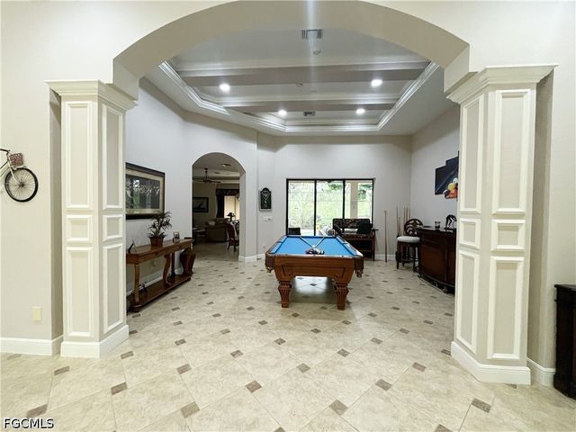 14652 Beaufort CIR, Naples, FL 34119