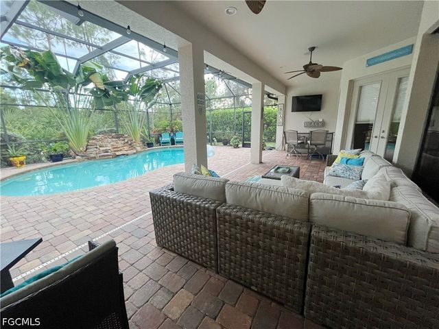 14652 Beaufort CIR, Naples, FL 34119