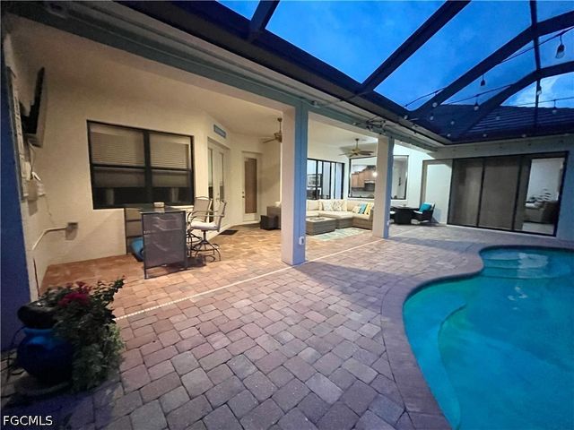 14652 Beaufort CIR, Naples, FL 34119