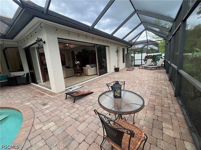 14652 Beaufort CIR, Naples, FL 34119