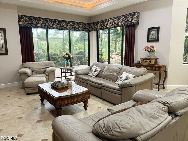 14652 Beaufort CIR, Naples, FL 34119