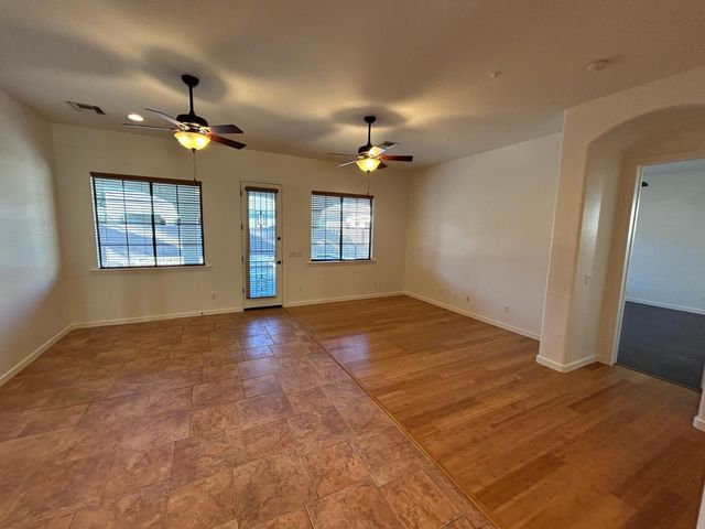 831 W Sycamore Court, Litchfield Park, AZ 85340
