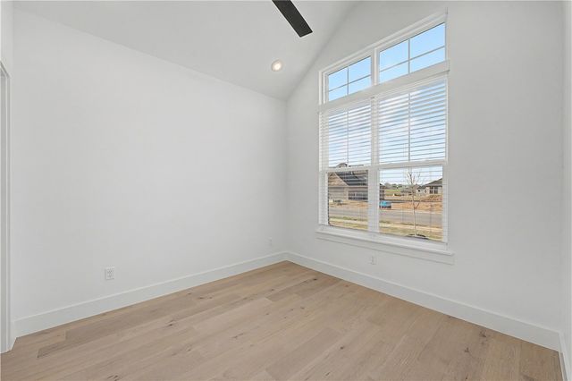 6603 SW Basswood Avenue, Bentonville, AR 72713