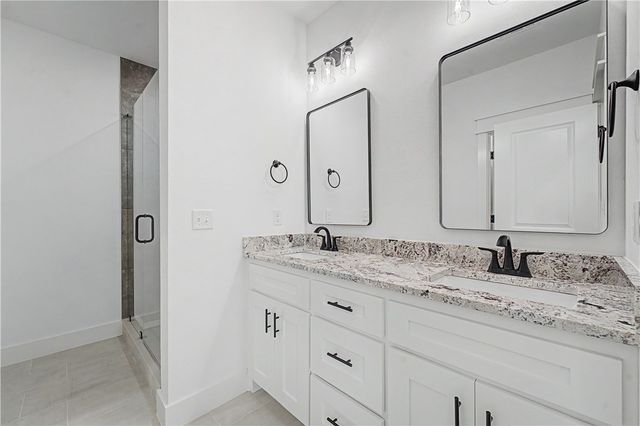6603 SW Basswood Avenue, Bentonville, AR 72713