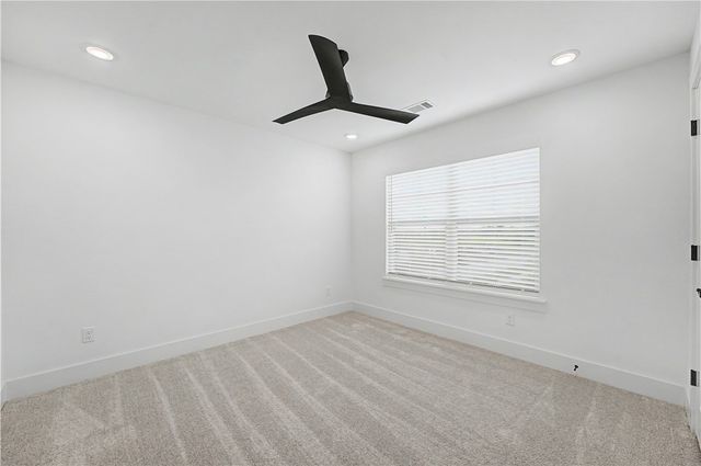 6603 SW Basswood Avenue, Bentonville, AR 72713