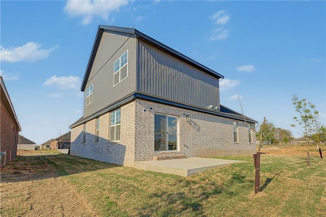 6603 SW Basswood Avenue, Bentonville, AR 72713