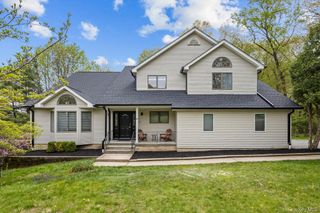 10 Christine Drive, Spring Valley, NY 10977