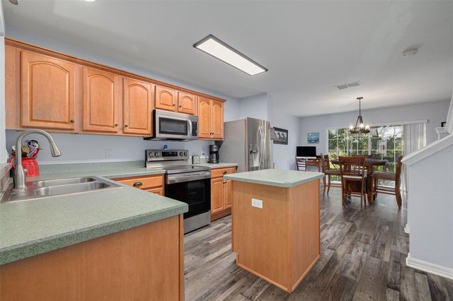 2096 SUN DOWN DRIVE, Clearwater, FL 33763