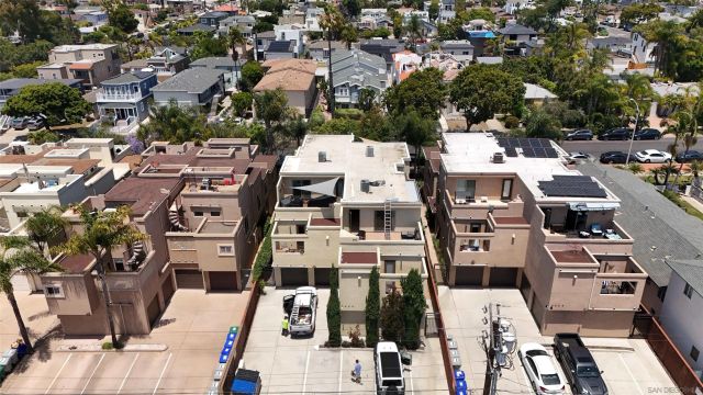 1137 FELSPAR STREET, San Diego, CA 92109