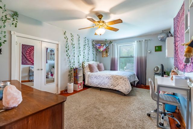 604 213th Street, Dyer, IN 46311