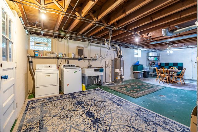 604 213th Street, Dyer, IN 46311