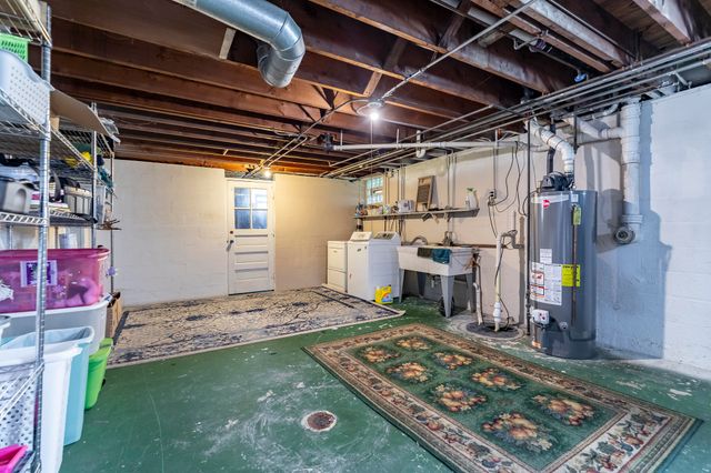 604 213th Street, Dyer, IN 46311