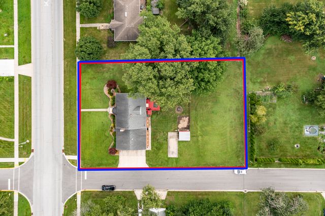 604 213th Street, Dyer, IN 46311