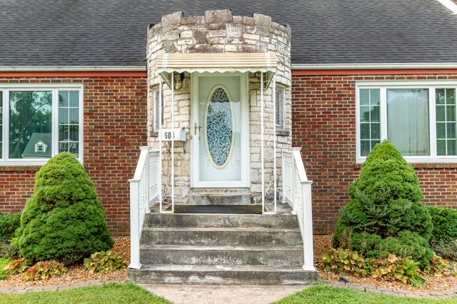 604 213th Street, Dyer, IN 46311