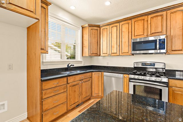 664 S SILVER LEAF DR, Mapleton, UT 84664