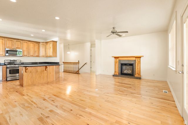 664 S SILVER LEAF DR, Mapleton, UT 84664