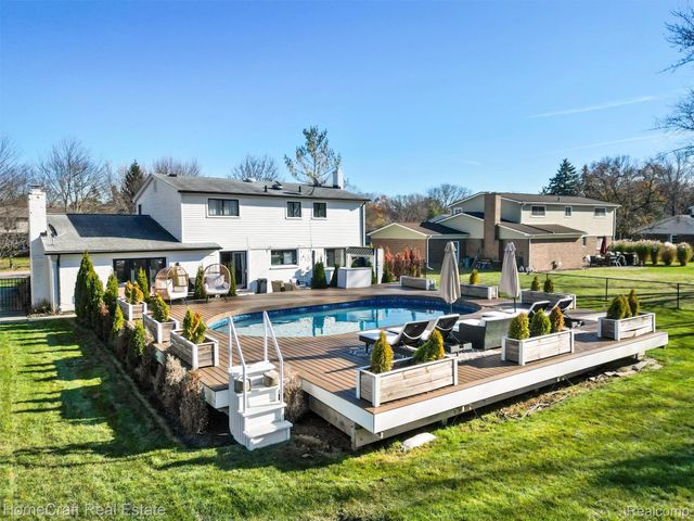 11829 N CANTON CENTER Road, Plymouth, MI 48170