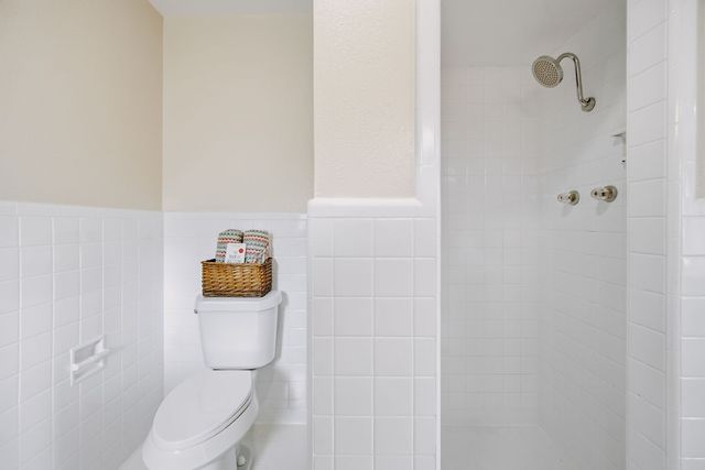 301 Pasadena Pl, Corpus Christi, TX 78411