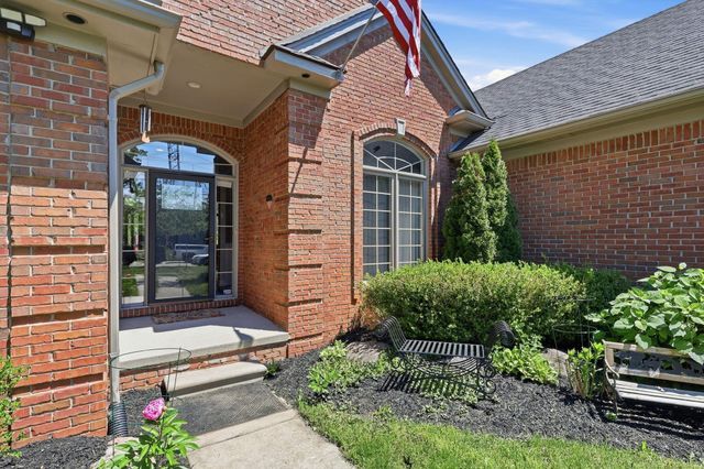 6241 Parliament Drive, Washington, MI 48095