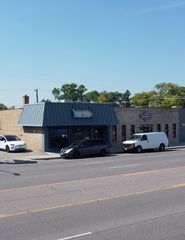 1630 N Mannheim Road, Stone Park, IL 60165