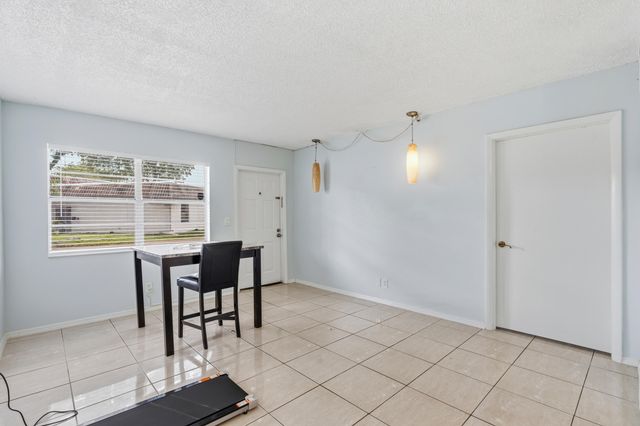 3777 NW 78th Avenue 1b, Davie, FL 33024