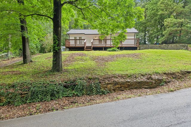 137 Stratton Blvd, Ashland City, TN 37015