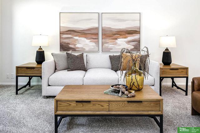 2717 N 131st Circle, Omaha, NE 68164