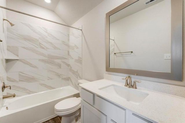 10110 Water Harbor Drive, Missouri City, TX 77459