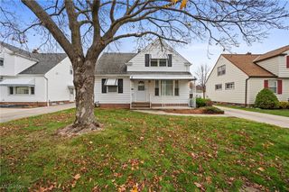29488 Woodway Drive, Wickliffe, OH 44092