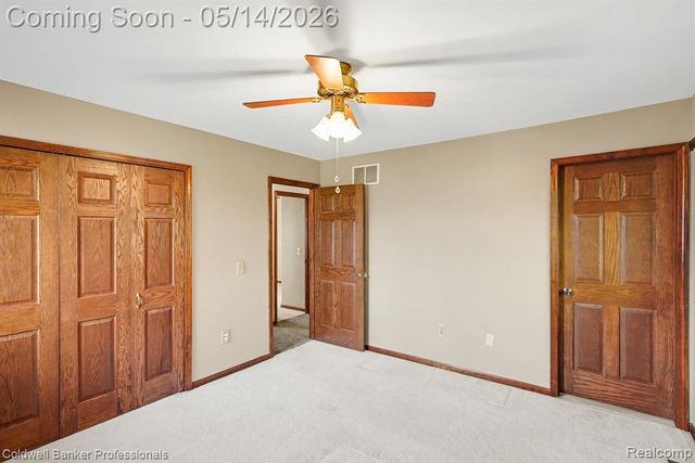 593 Deanna Drive, Lapeer, MI 48446